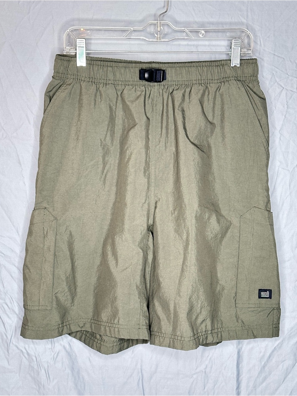 Nike ACG Cargo Shorts Olive Green Nylon Utility Hiking Men’s XL